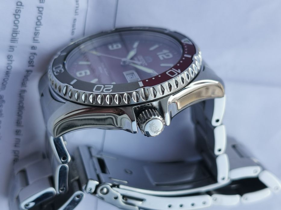 Ceas  Orient Mako III Kamasu diver rosu arabic