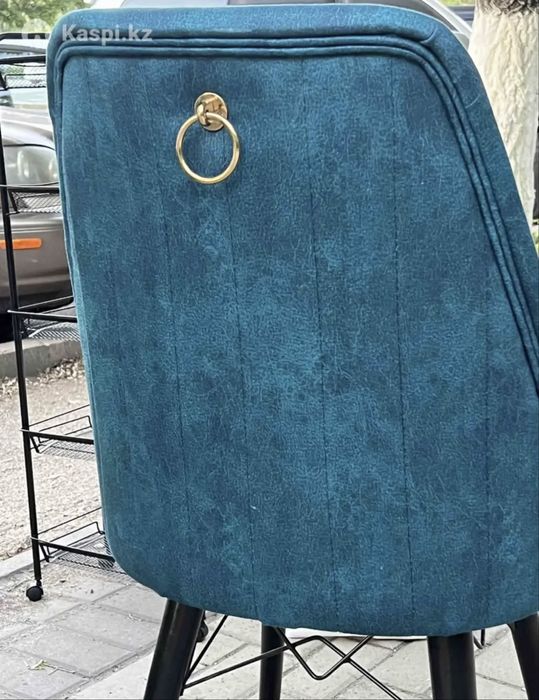 Продается Стул бирюзовый