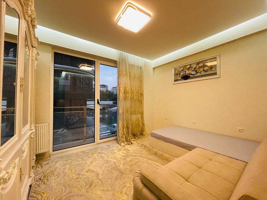 Продаю просторную 4-х комнатную в ЖК «Zaravshan City» ID: 3911