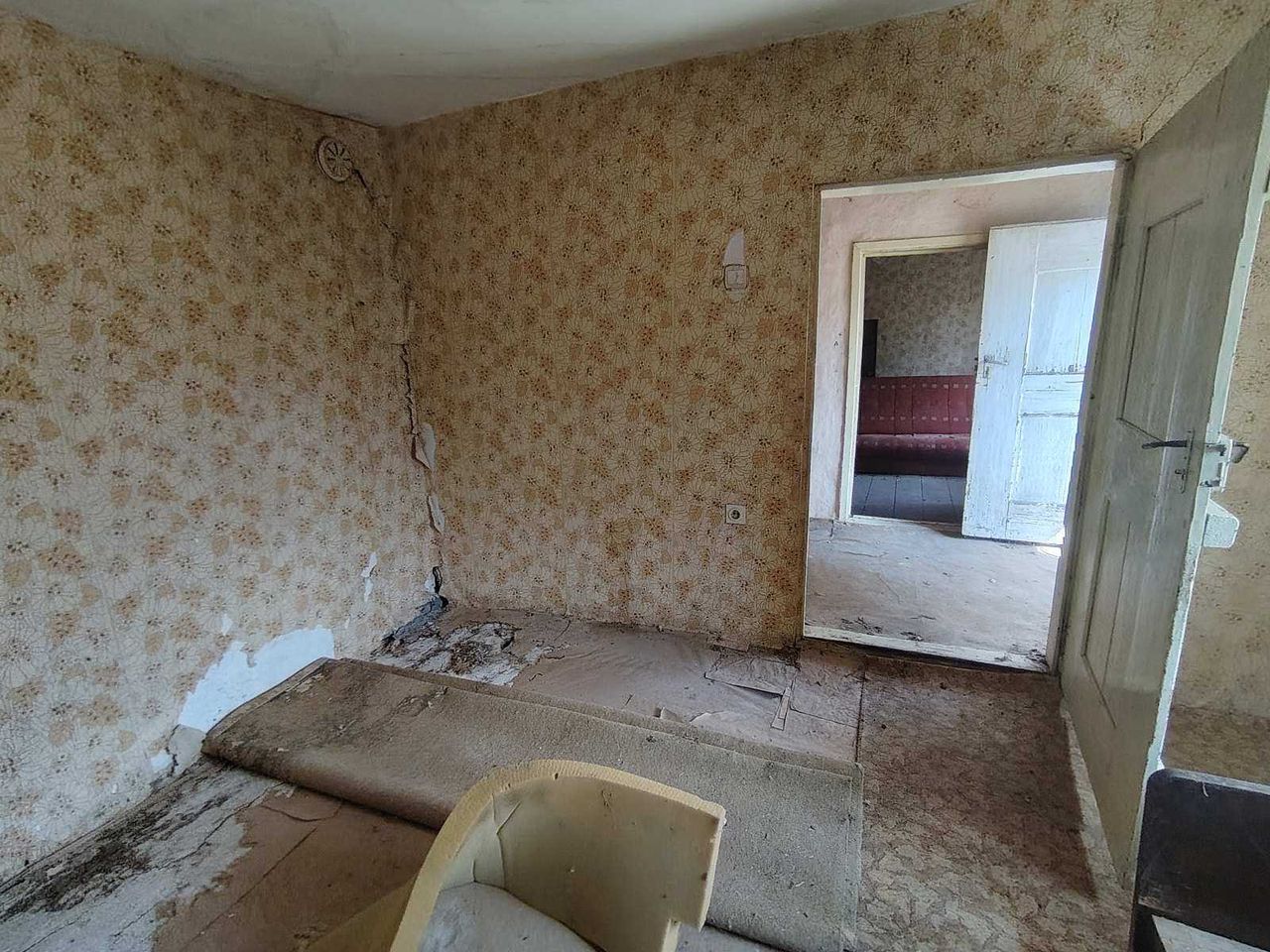 Продава се Къща в с. Згалево, Област Плевен - 99 кв.м за 181 €/кв.м - Снимка #11