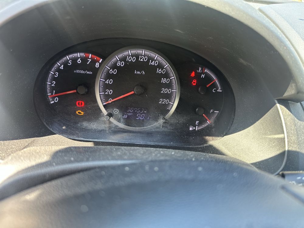 Продавам Mazda 5 2008