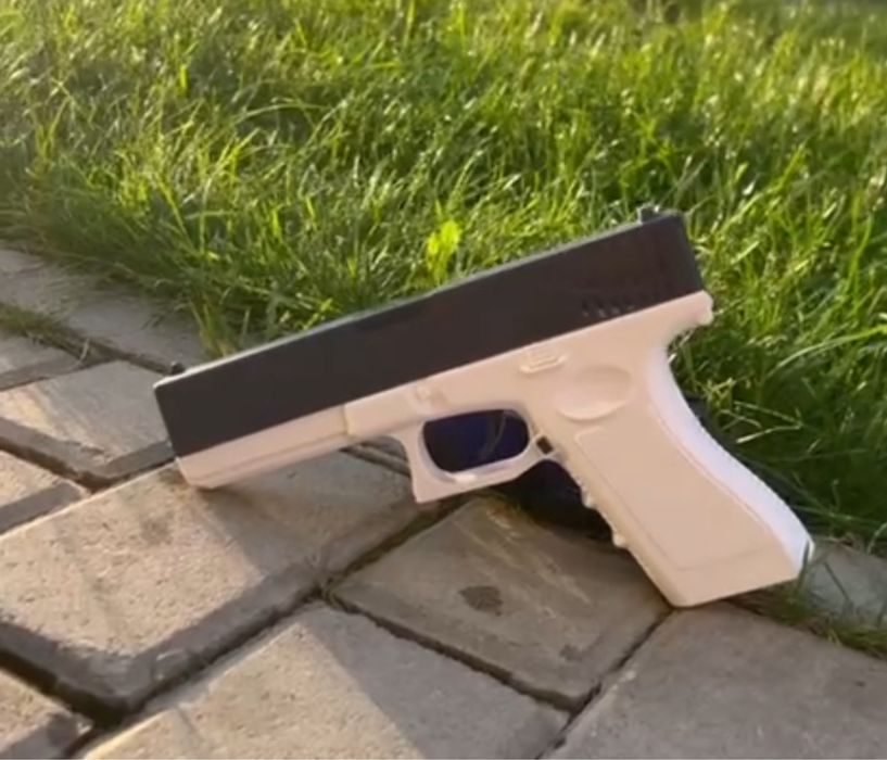 Водяной пистолет