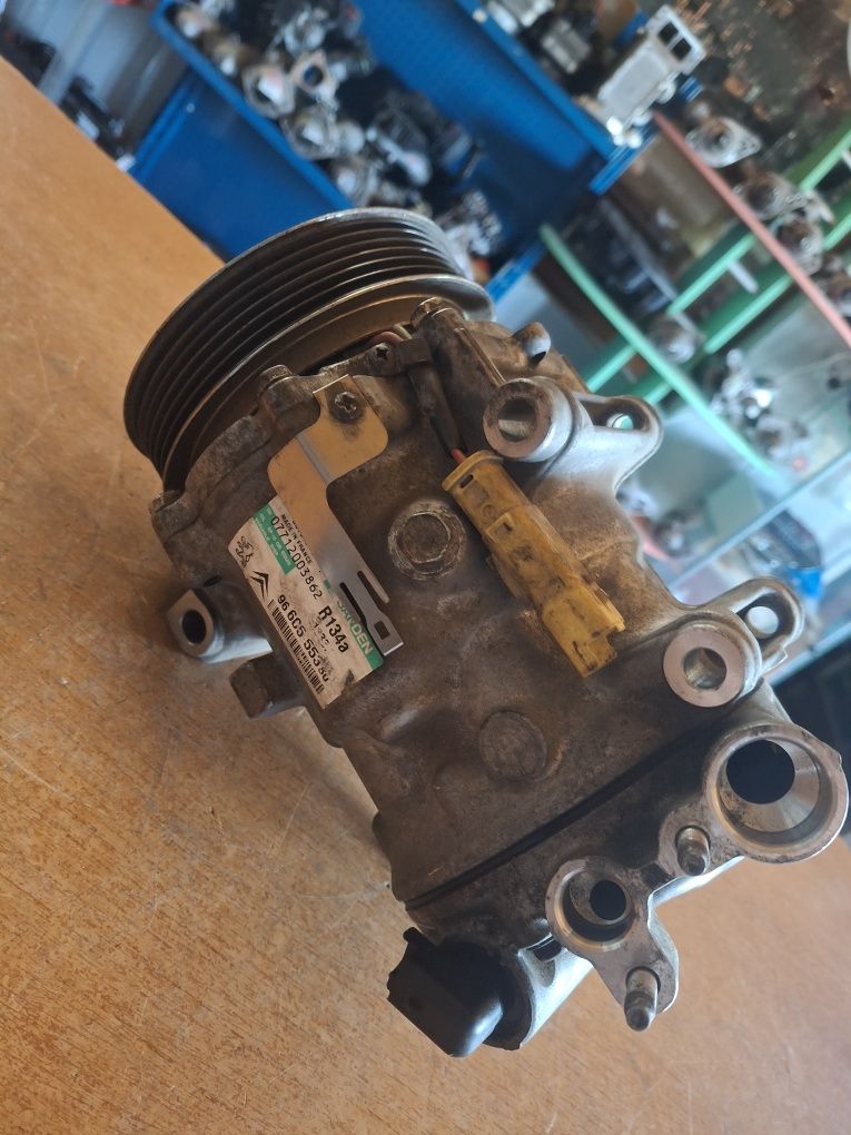 Compresor aer condiționat Citroen C5 Peugeot 407 2.0 Hdi