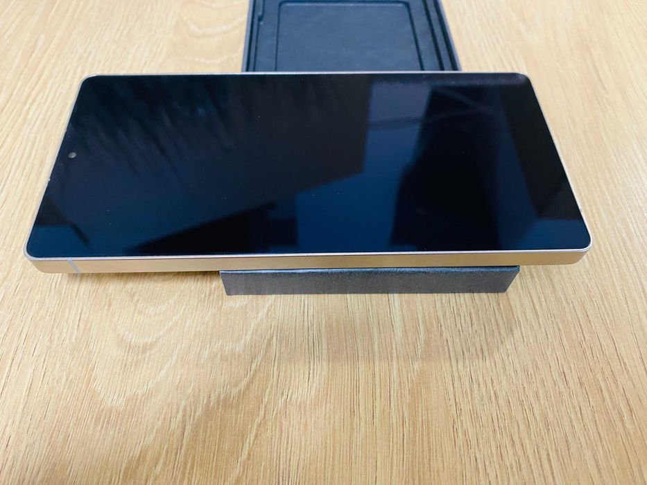 НОВ !!! Samsung Galaxy S25 Ultra, 12GB RAM, 256GB, 5G, Titanium Gray