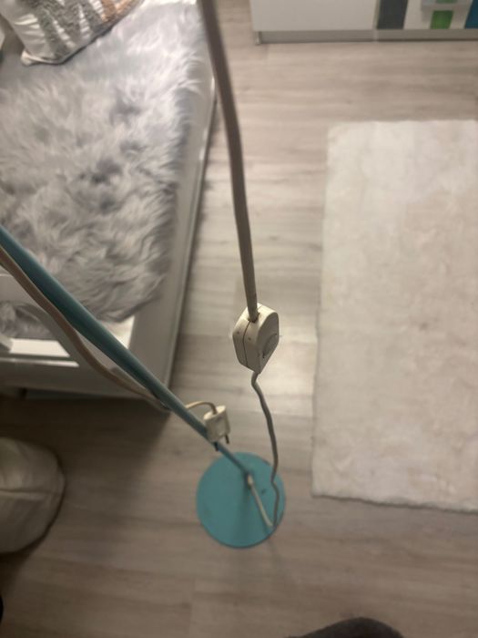 Lampa inalta si flexibila