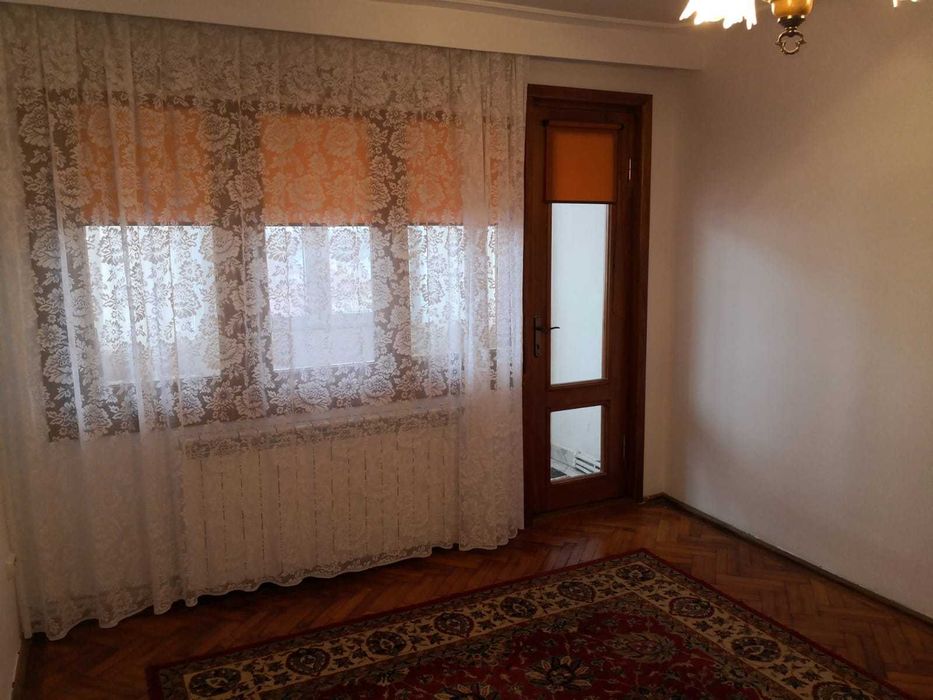 Inchiriez apartament 2 camere