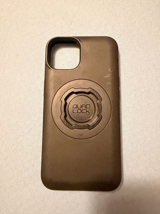 Husa Quad Lock Mag Safe - Iphone 13