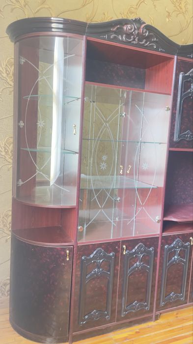 mebel sotiladi ikkita bor ikkalasi ham sotiladi