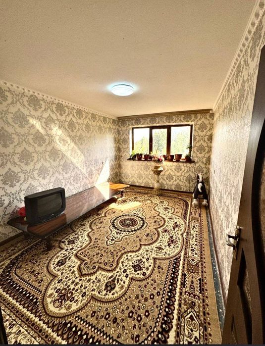 Продаётся  2х комнатная квартира