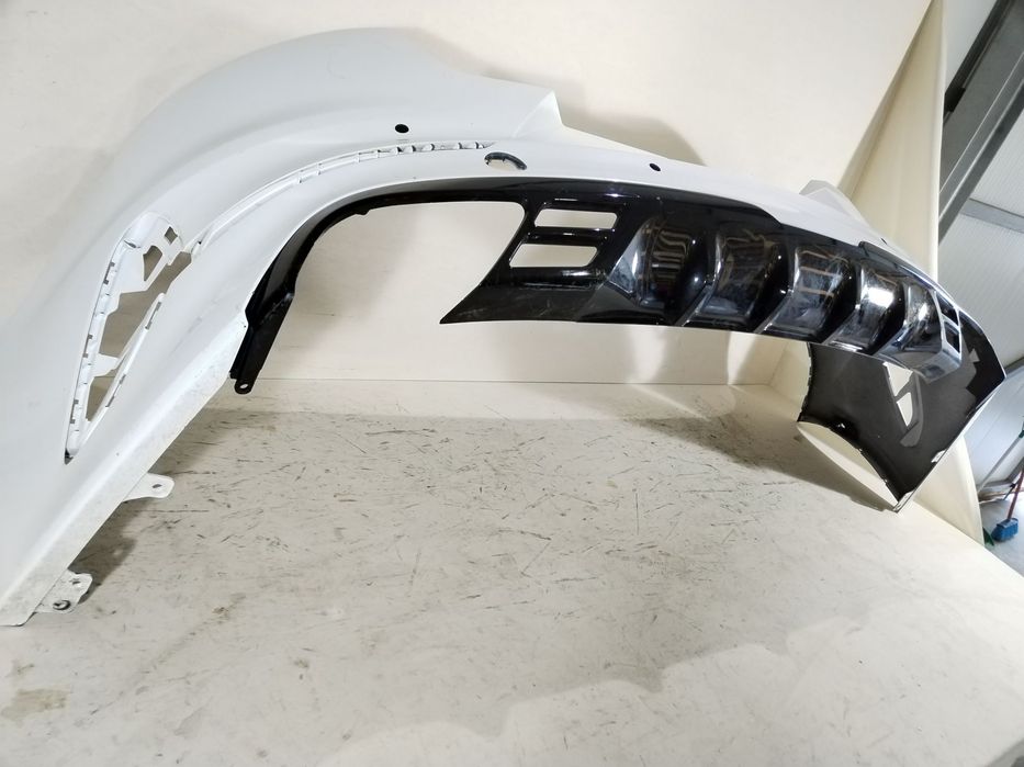 Bara spate Kia ProCeed  GT-Line, 2018, 2019, 2020, 2021, 2022,  cod origine OE 86611-J7710