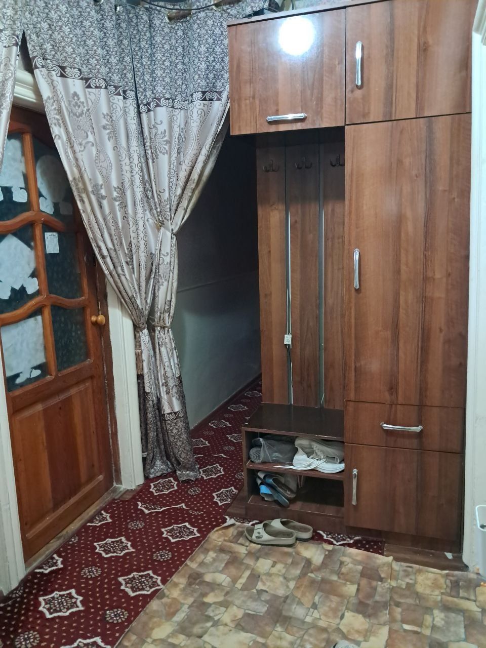 Ургенч шахрида 3 хонали уй сотилади