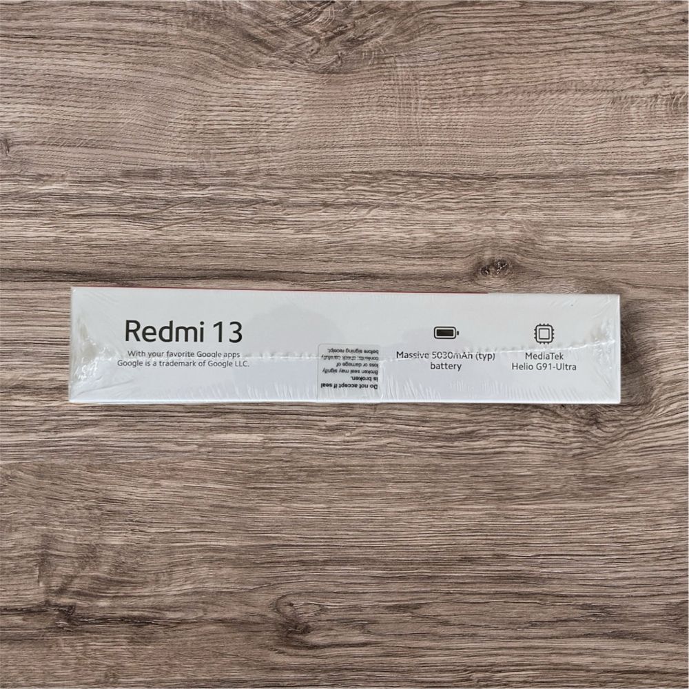 НОВ Неразопакован Смартфон Xiaomi - Redmi 13, 6.79'', 6GB/128GB