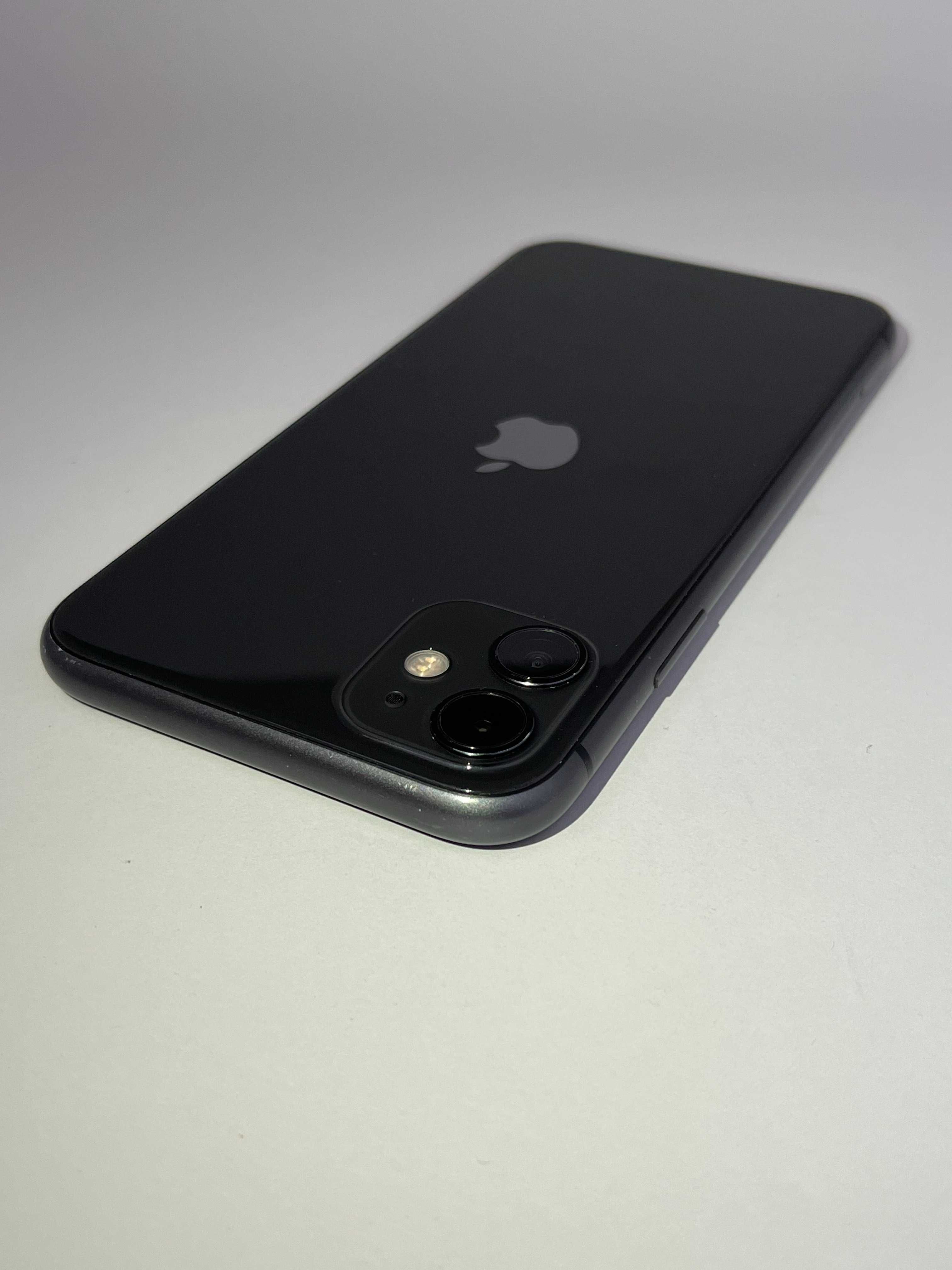 iPhone 11 Черен – Работи отлично