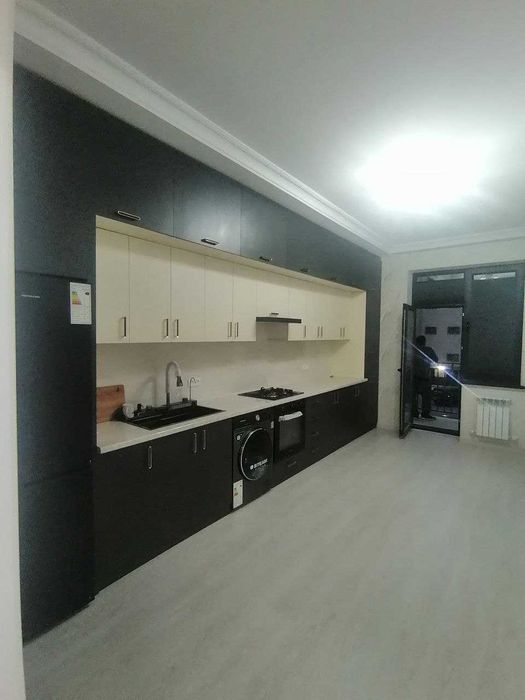 Янги домдан 3 хонали 2 каватдан сотилади 7микрн