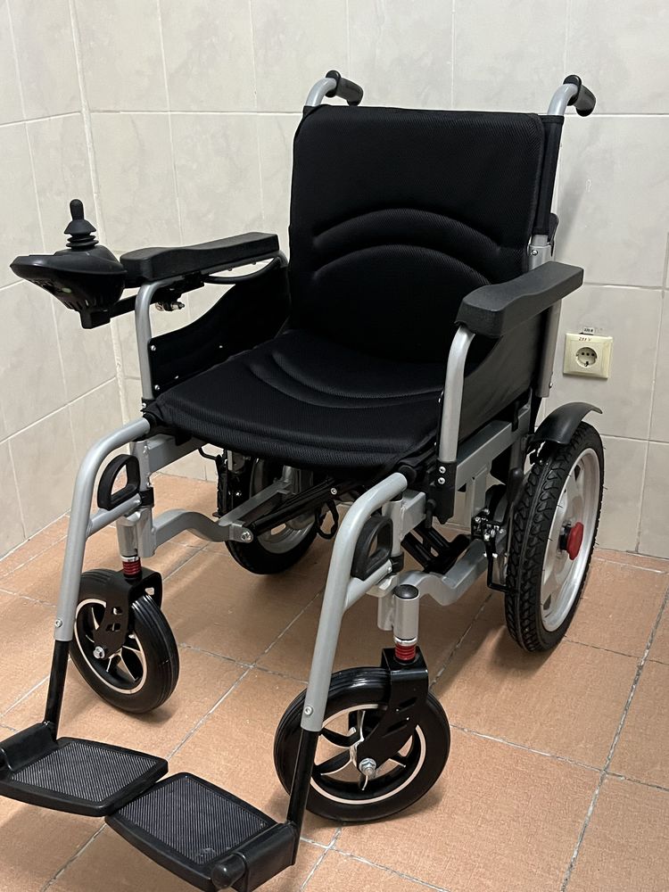 Электрическая коляска прогулочная, для инвалидов