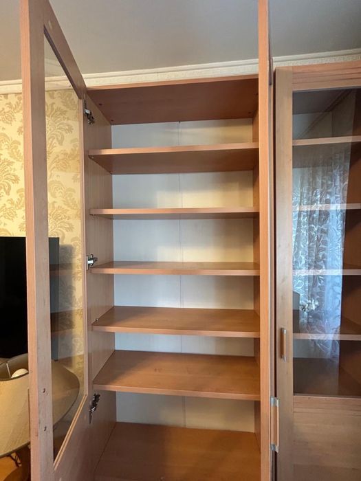 Продам стенку шкафы производство Бельгия