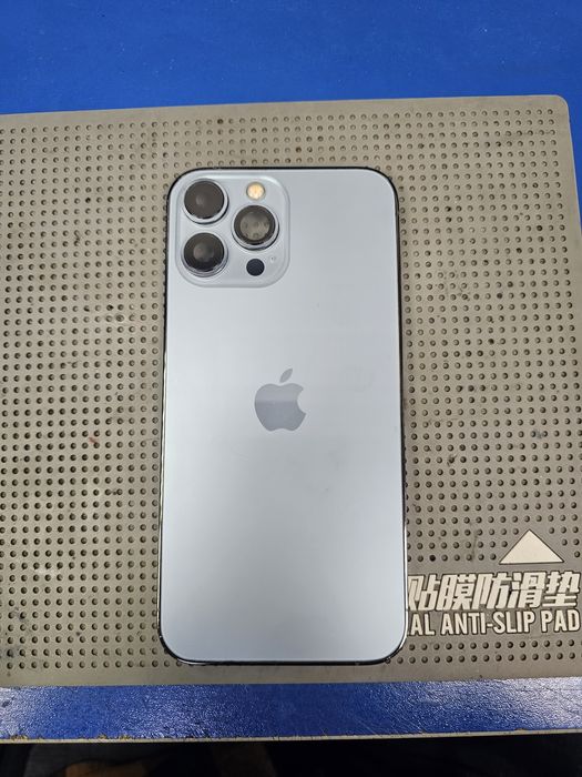 Carcasa iPhone 13 pro max