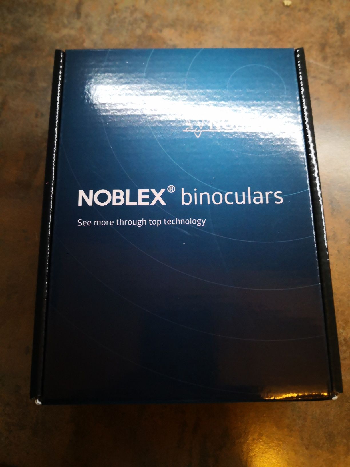benoclu Noblex NF 10x42