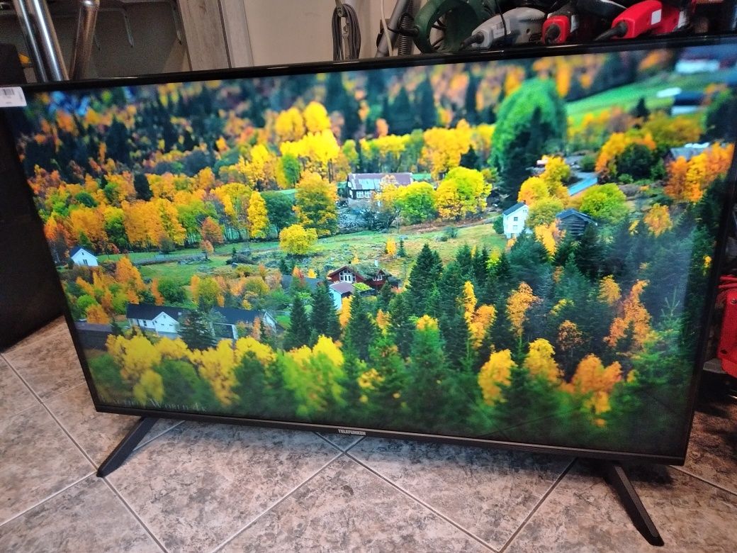 Смарт LED телевизор Telefunken 43"