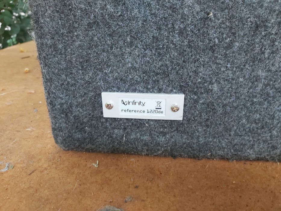Incinta dubla subwoofer auto Infinity Reference 1220de (doar cutia)