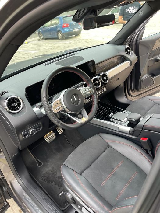 Mercedes Benz glb 250