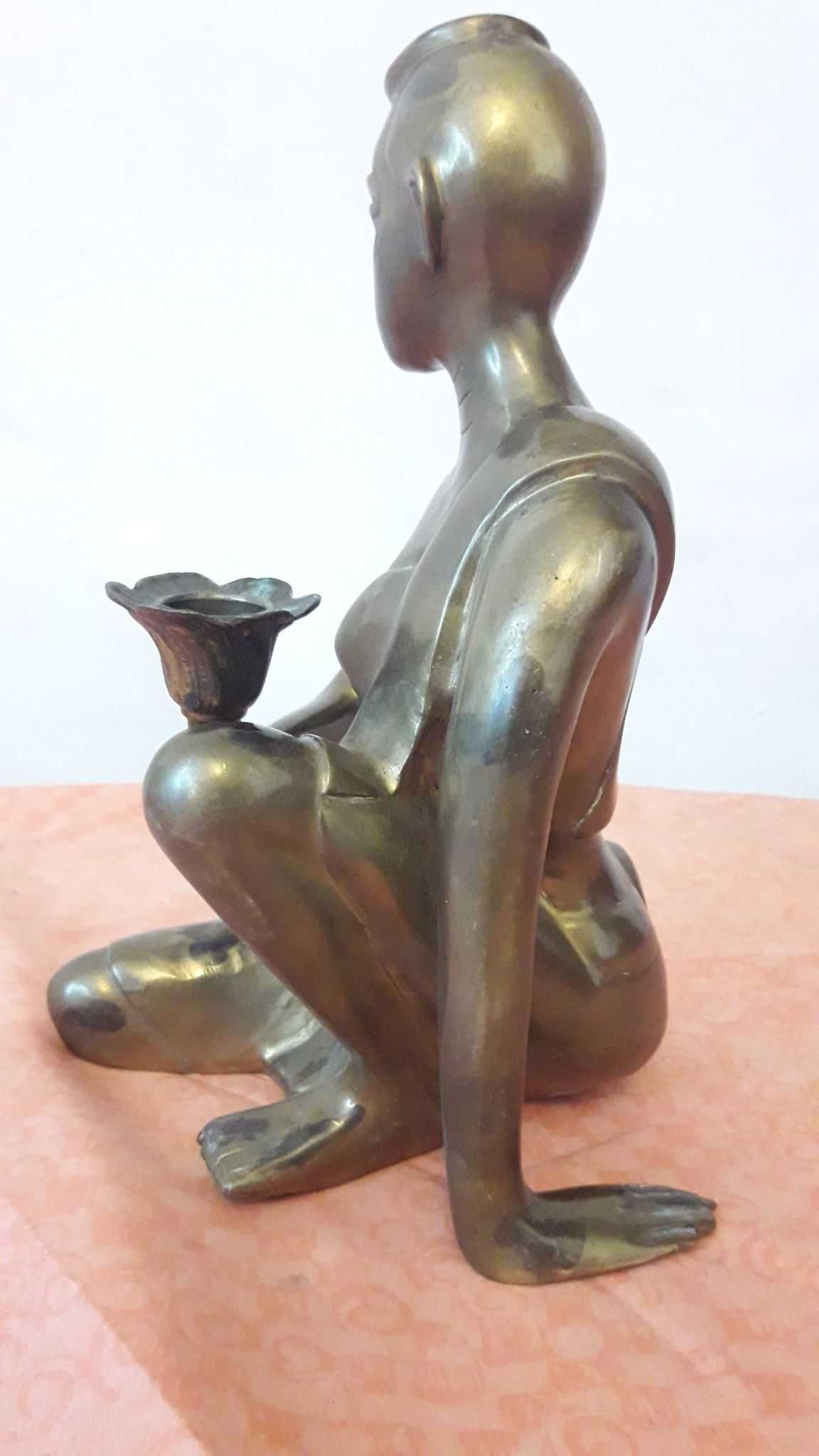 Statuie suport de lumanare din bronz
