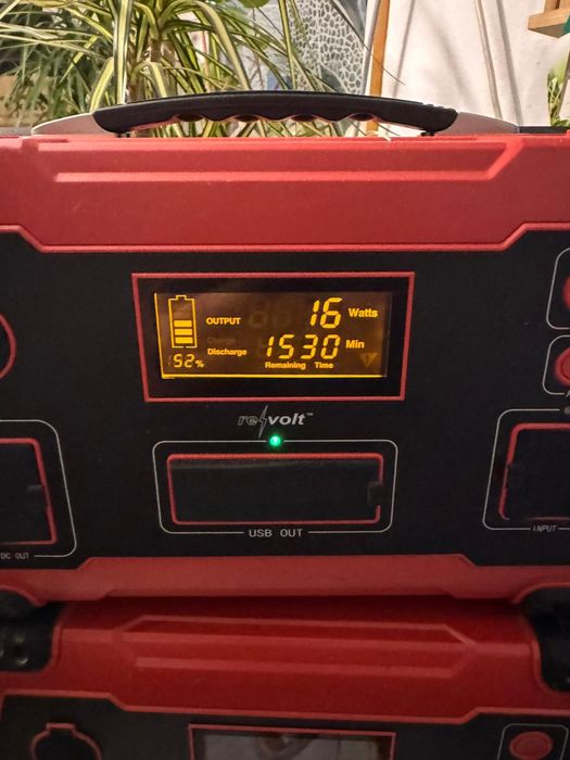 Generator solar 1600w cu priza 220v impecabile tehnic