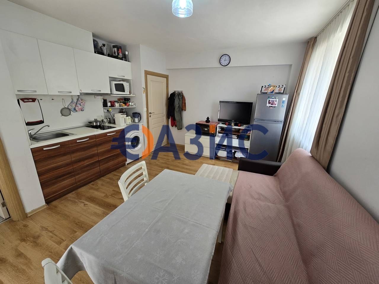Продава се Тристаен апартамент в с. Равда, Област Бургас - 72 кв.м за 1431 €/кв.м - Снимка #9