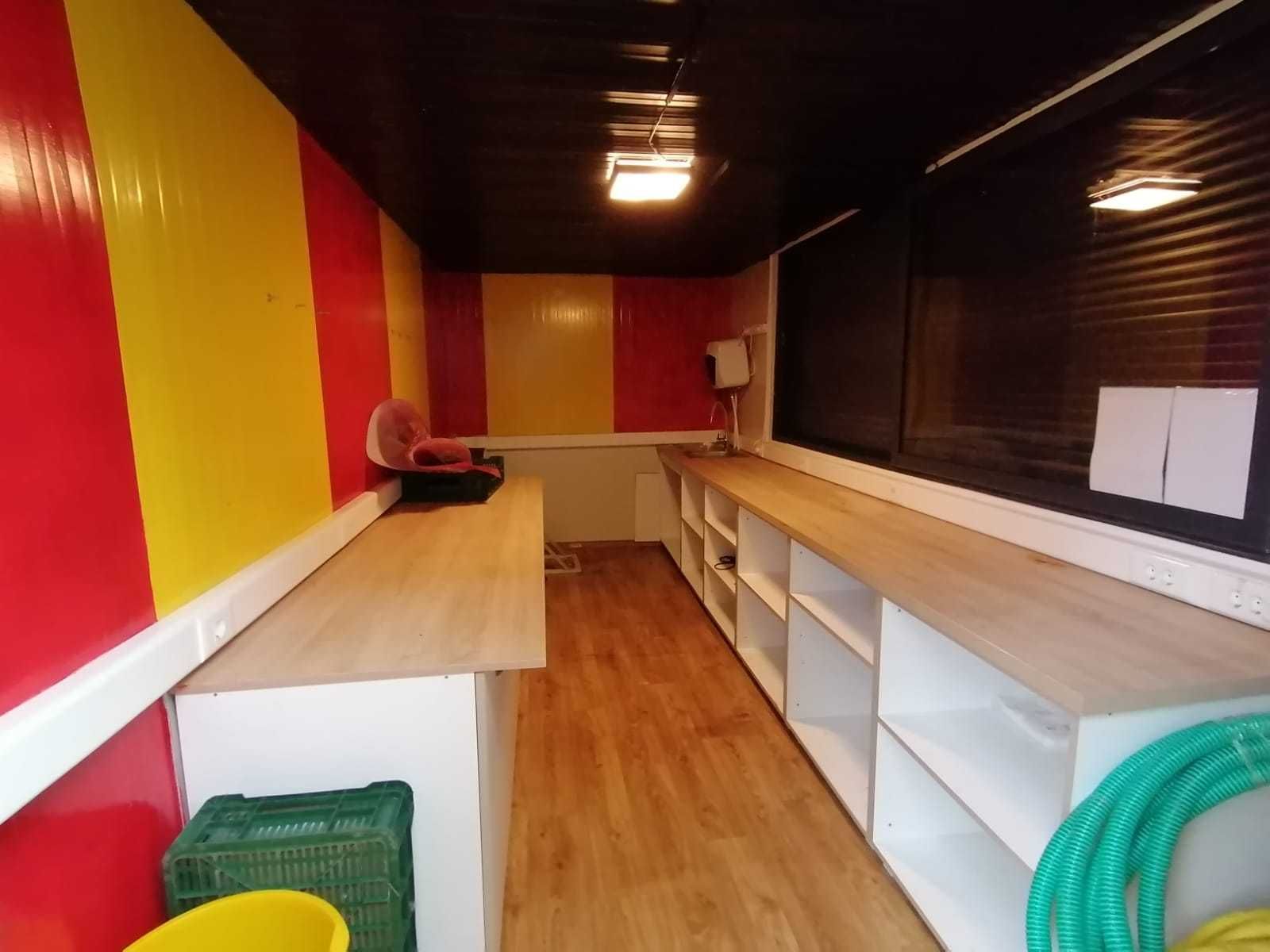 contanier comercial fast food