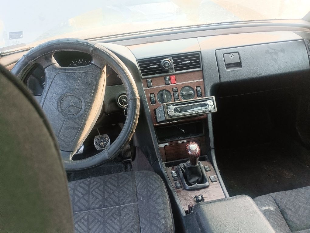 Мерцедес Mercedes w202 C220 Само на части!!!