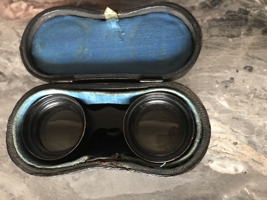 Binoclu vechi teatru, opera, drumetii