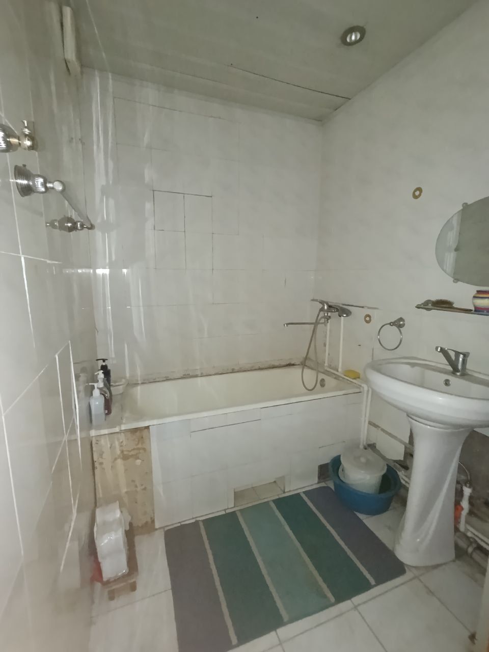 В Сергели 6 продаётся 4-х комнатная квартира