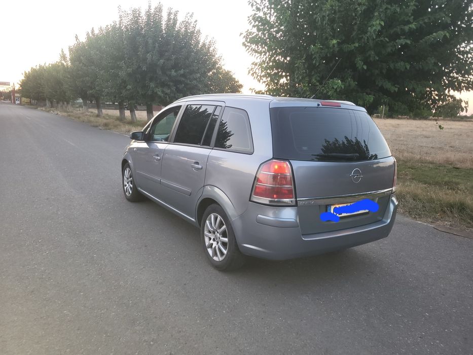Vand Opel zafira 7 locuri