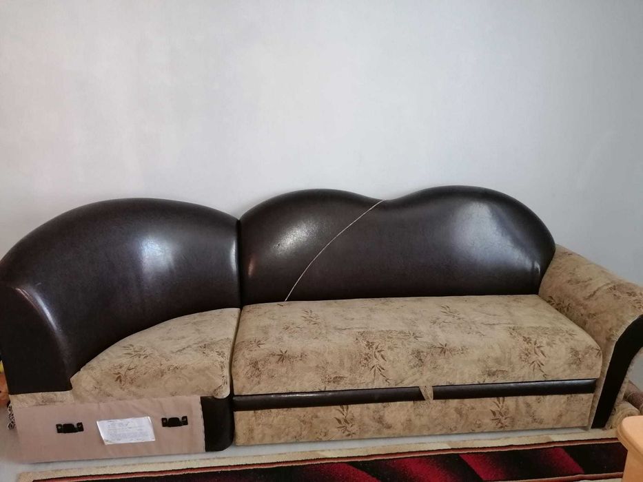 Colțar extensibil