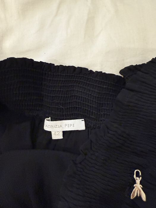 Продавам пола ,топ и колан Patrzicia Pepe