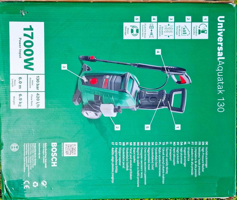Водоструйка Universal Aquatak 130 BOSCH