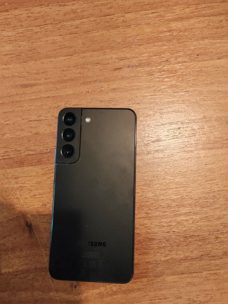 Samsung Galaxy S 22