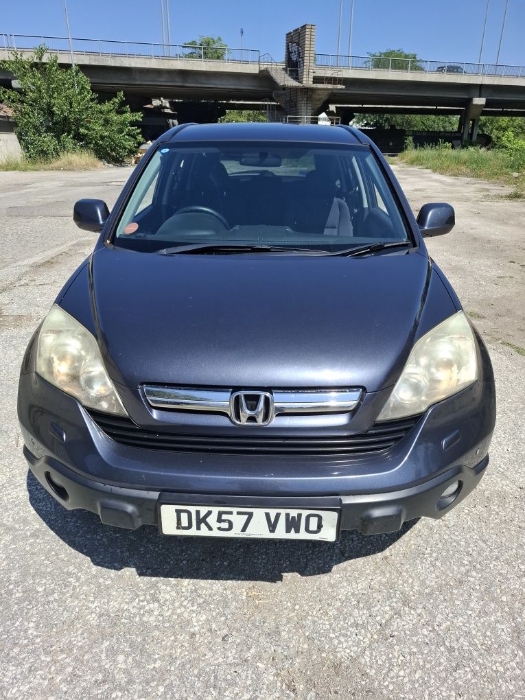 Продавам Honda crv