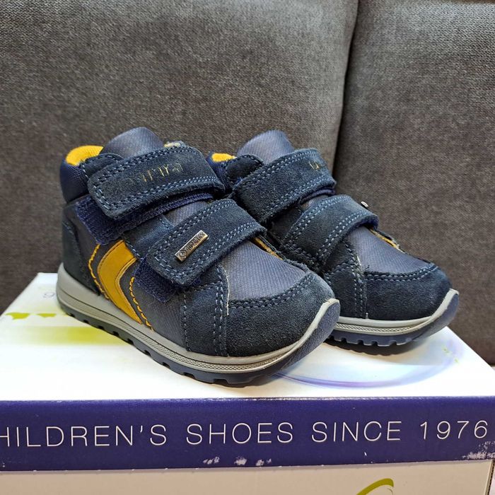 Високи маратонки Primigi 23 номер