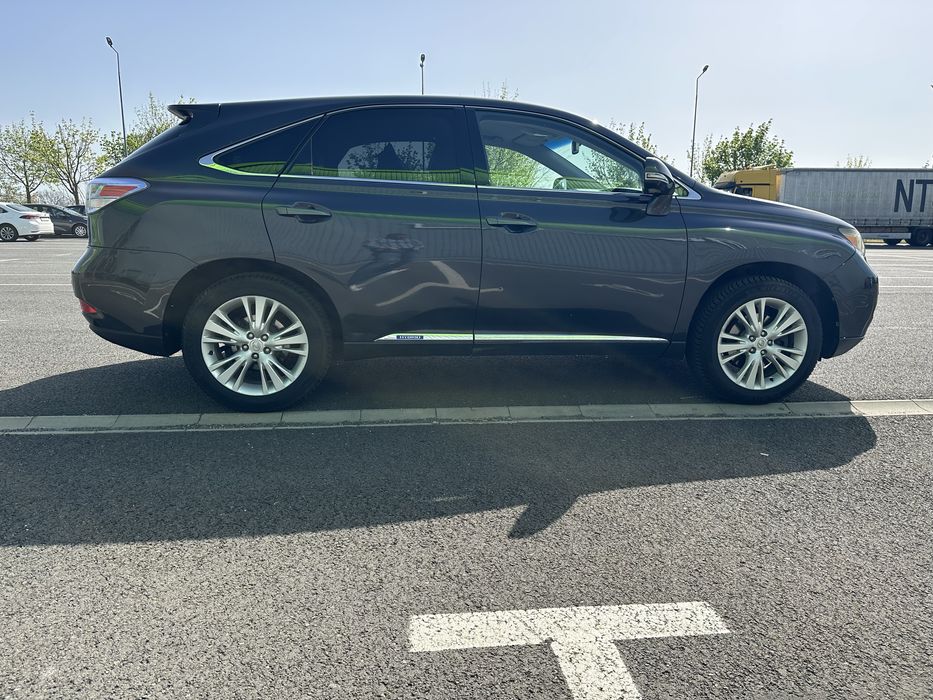 Lexus RX450hbaterie hybride inlocuita