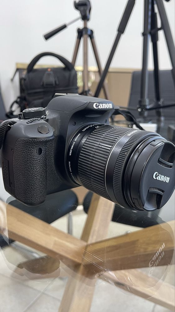 Canon За Снимки и Видеа