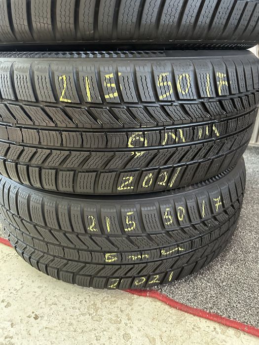 8 броя Зимни Гуми 215/50/17 Continental и Firestone