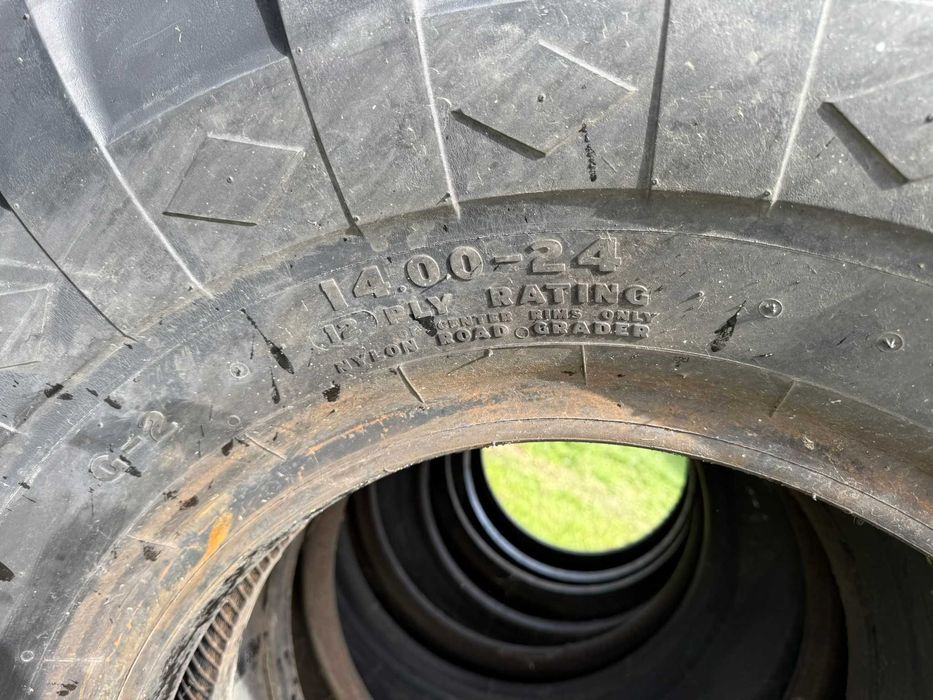 Anvelopa sh 1400 r24