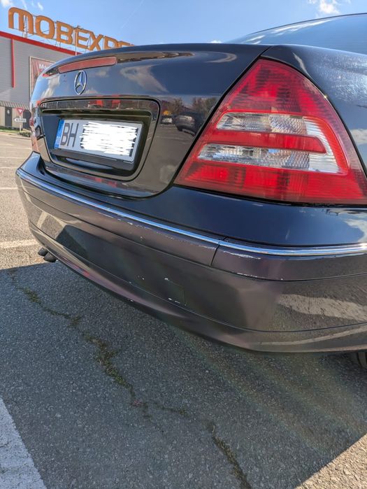 Vând Mercedes - Benz C180 Kompressor 2006, automată