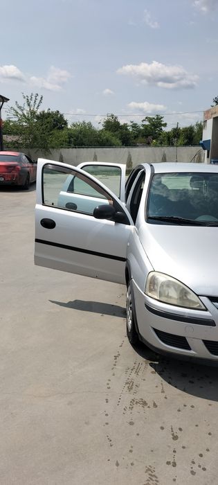 Opel CORSA 2006 diesel 4 uși