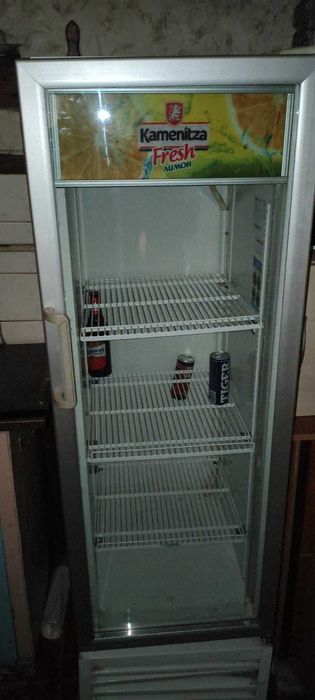 Хладилна Витрина