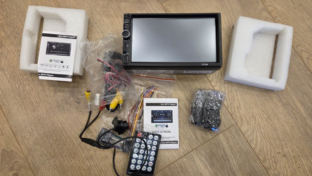 Медия 7" двоен дин