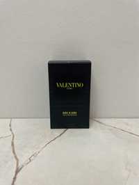 Valentino born in roma yellow dream