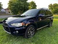Mitsubishi Outlander 2.2 DI-D Instyle 4WD 177 Cp 7 locuri Euro 5