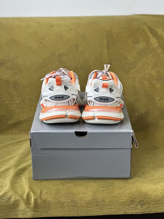 Balenciaga Track 40, 44